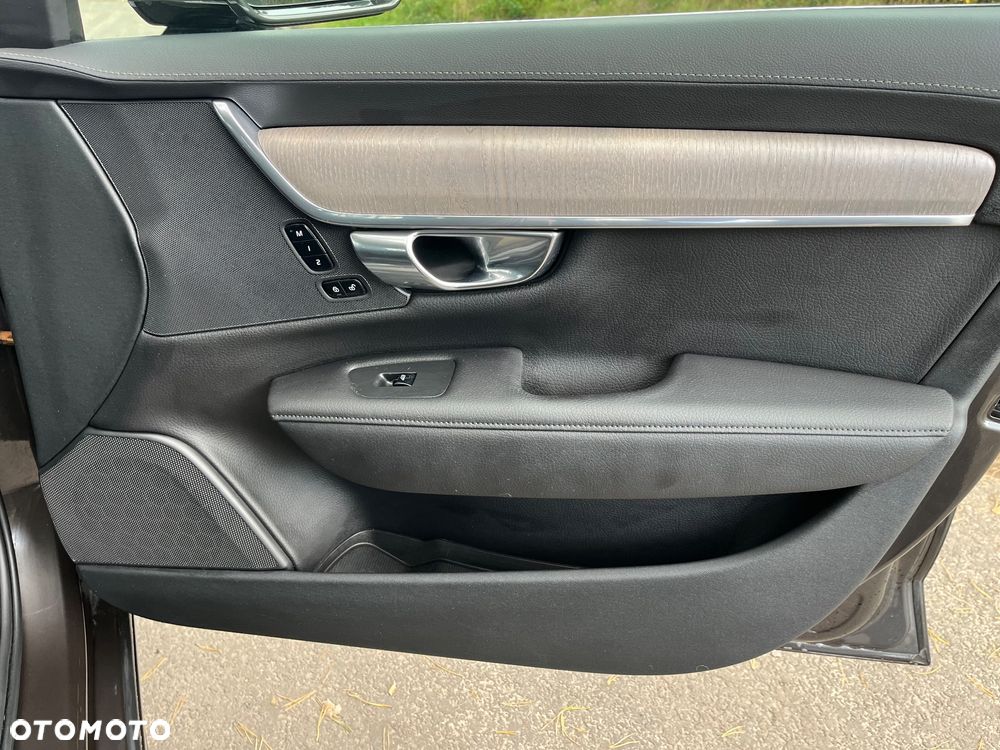Volvo V90 D4 Inscription - 23