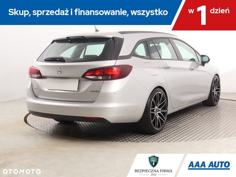 Opel Astra - 7