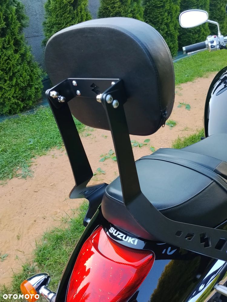 Suzuki Intruder - 20