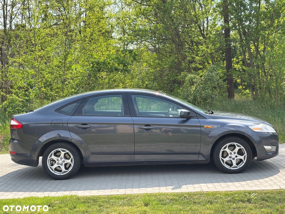 Ford Mondeo - 4