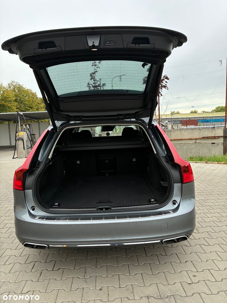 Volvo V90 - 35