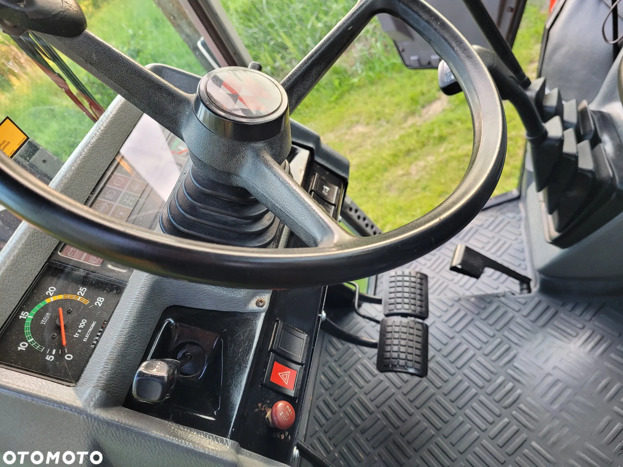 Massey Ferguson 3080 - 18