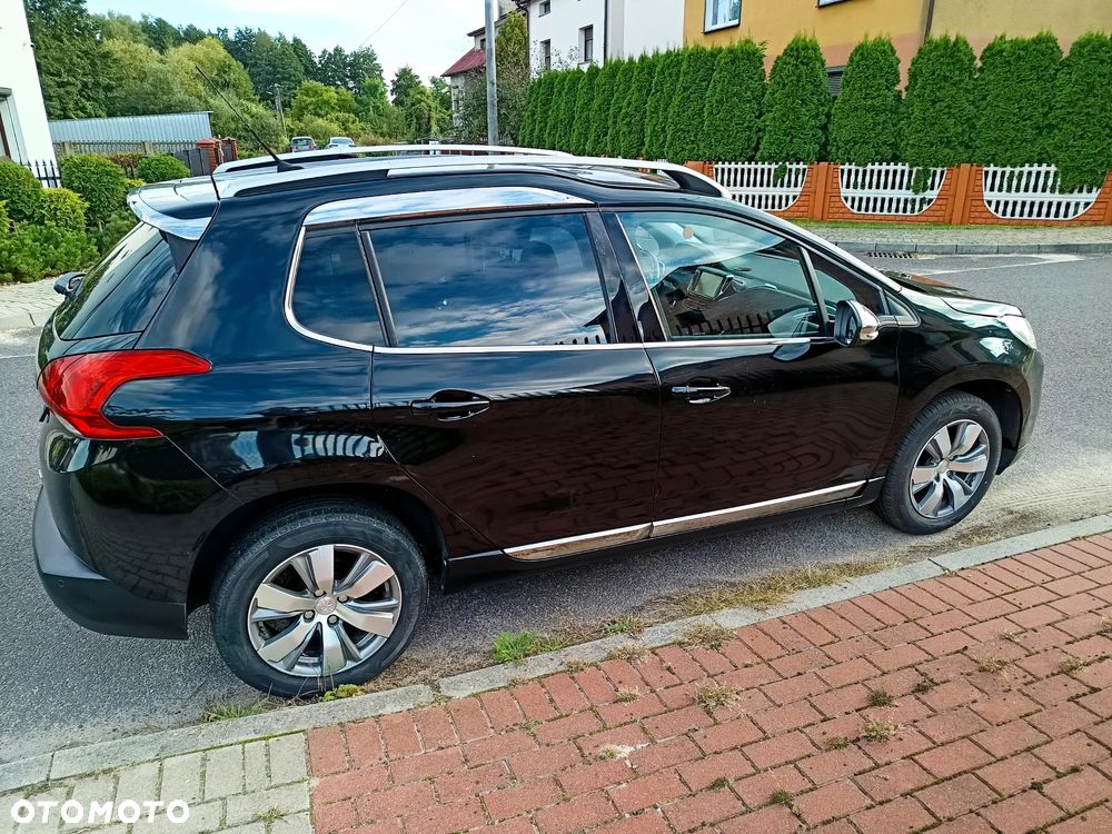 Peugeot 2008 1.6 e-HDi Allure S&S - 7