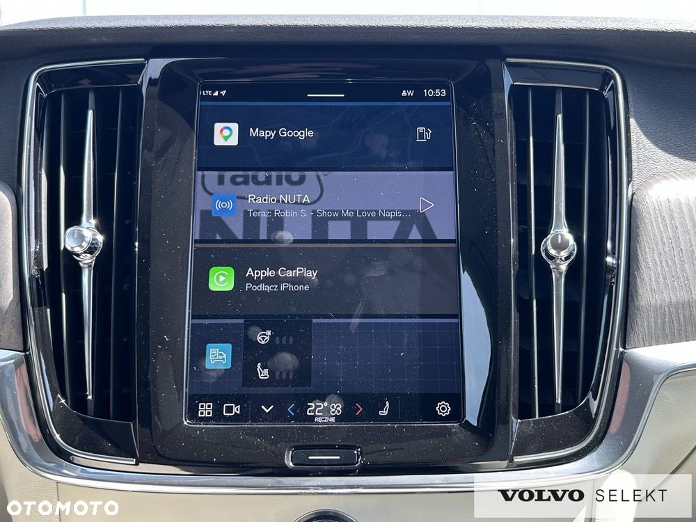 Volvo V90 Cross Country - 19