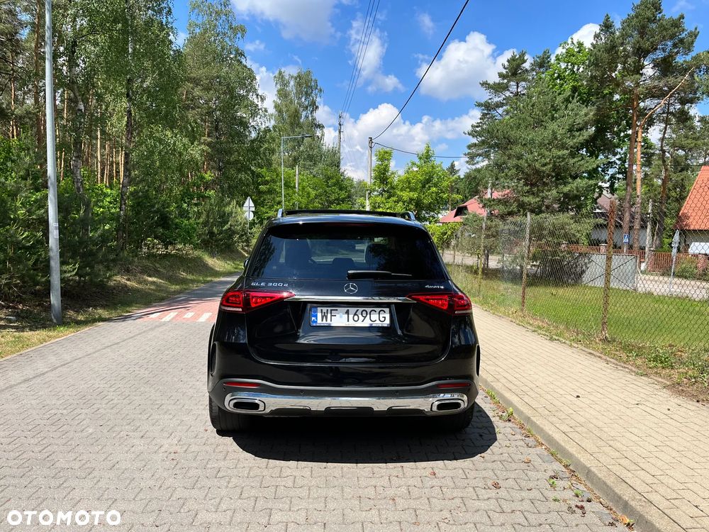 Mercedes-Benz GLE 300 d 4-Matic - 5
