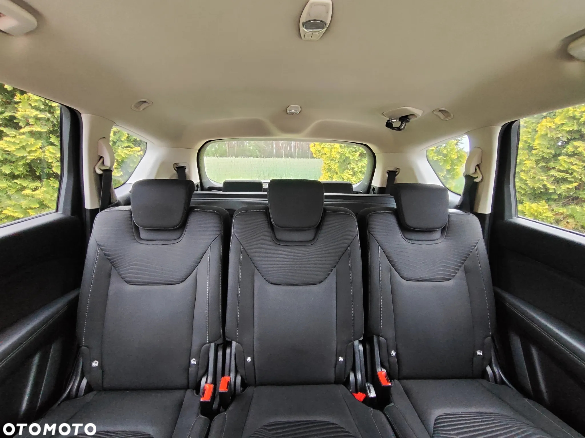 Ford S-Max 2.0 TDCi Trend - 16