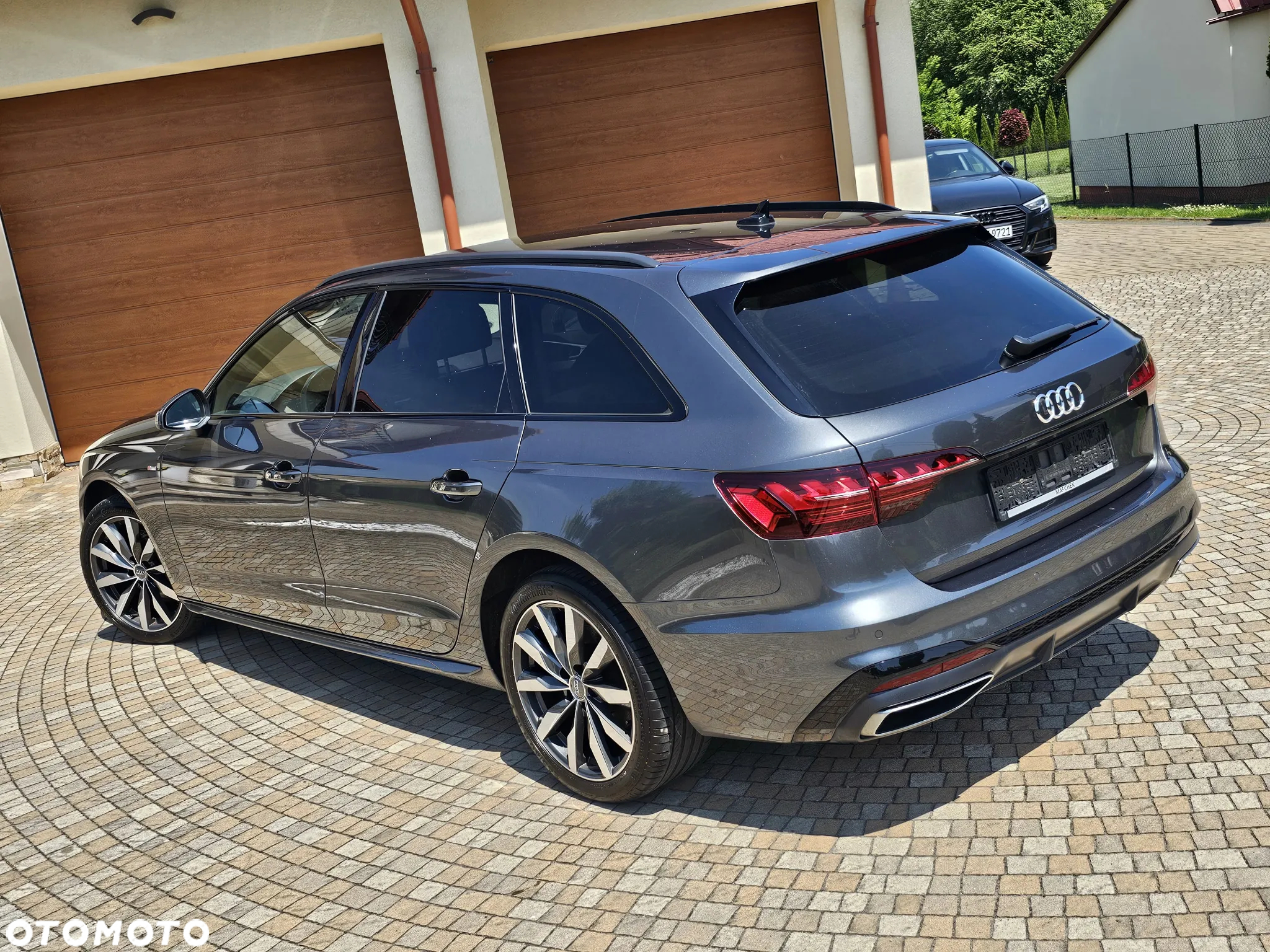 Audi A4 Avant 40 TDI S tronic S line - 25