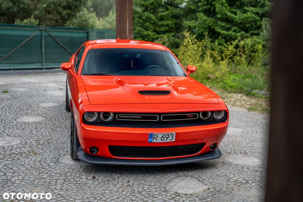 Dodge Challenger 5.7 R/T - 6