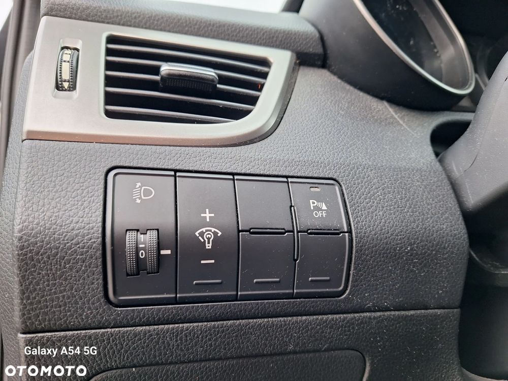 Hyundai i30 1.6 CRDi Trend - 23