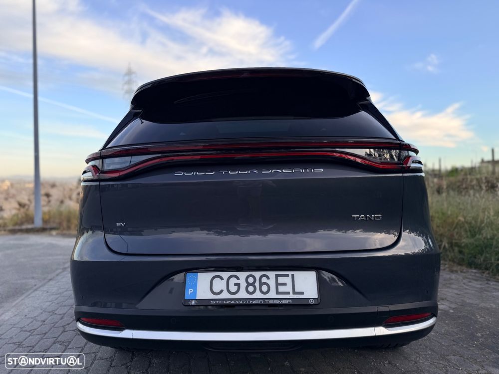 BYD Tang 86.4 kWh AWD Flagship - 15