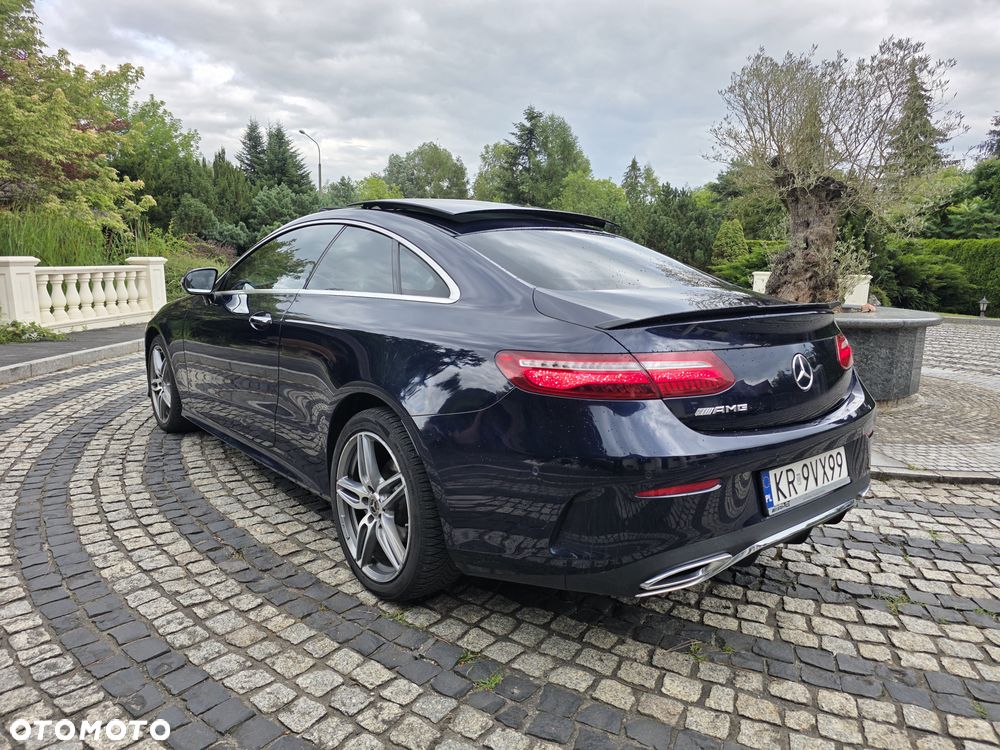 Mercedes-Benz Klasa E 220 d 4-Matic 9G-TRONIC - 2