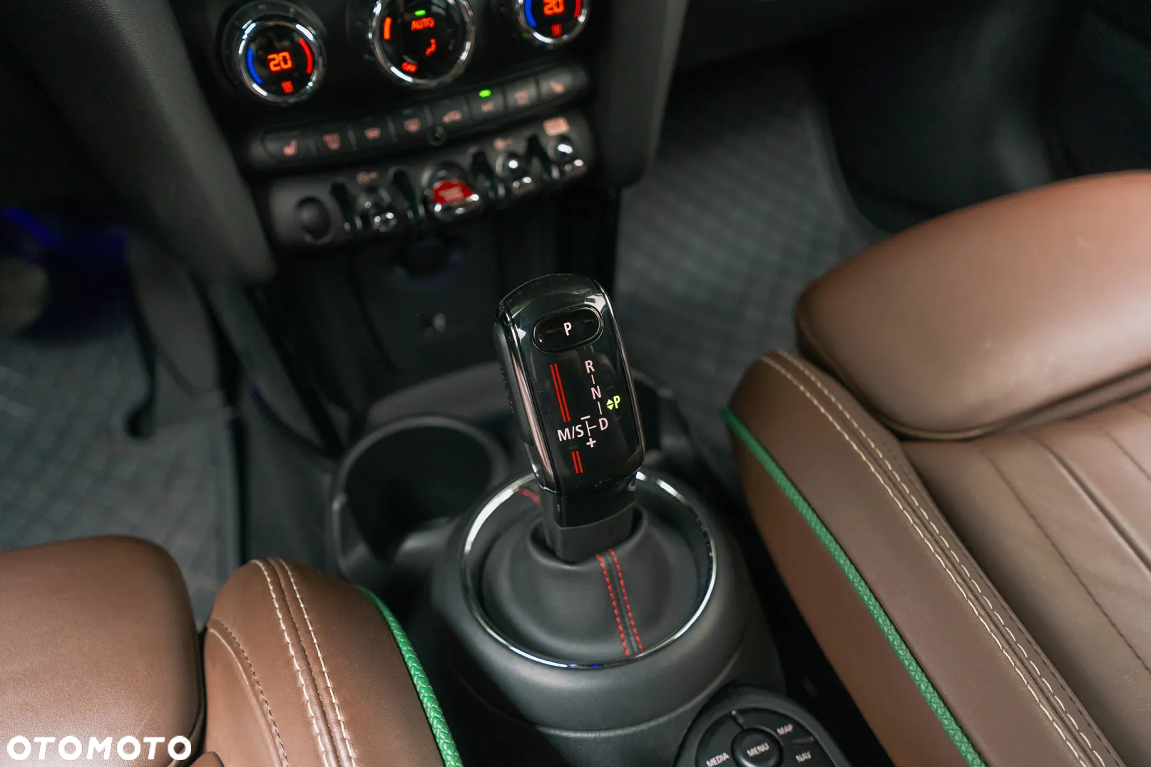 MINI Cooper S 60 Years Chili - 21