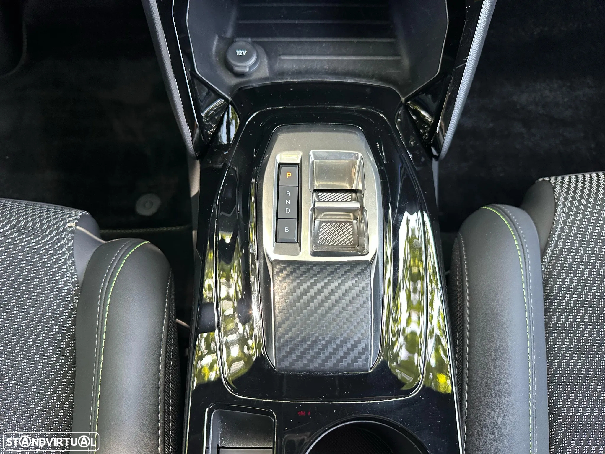 Peugeot e-208 50 kWh GT Pack - 36