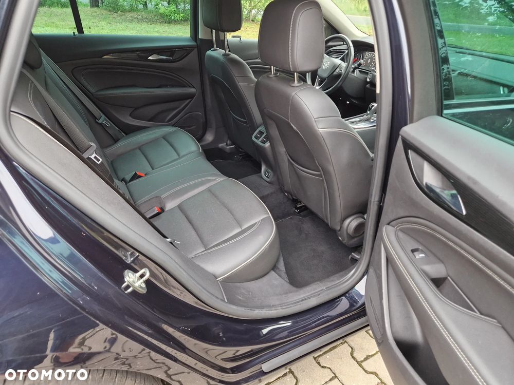 Opel Insignia 2.0 Ultimate Exclusive - 28