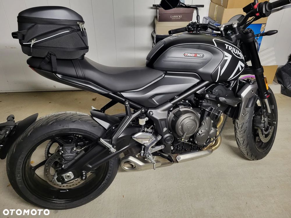 Triumph Trident - 3