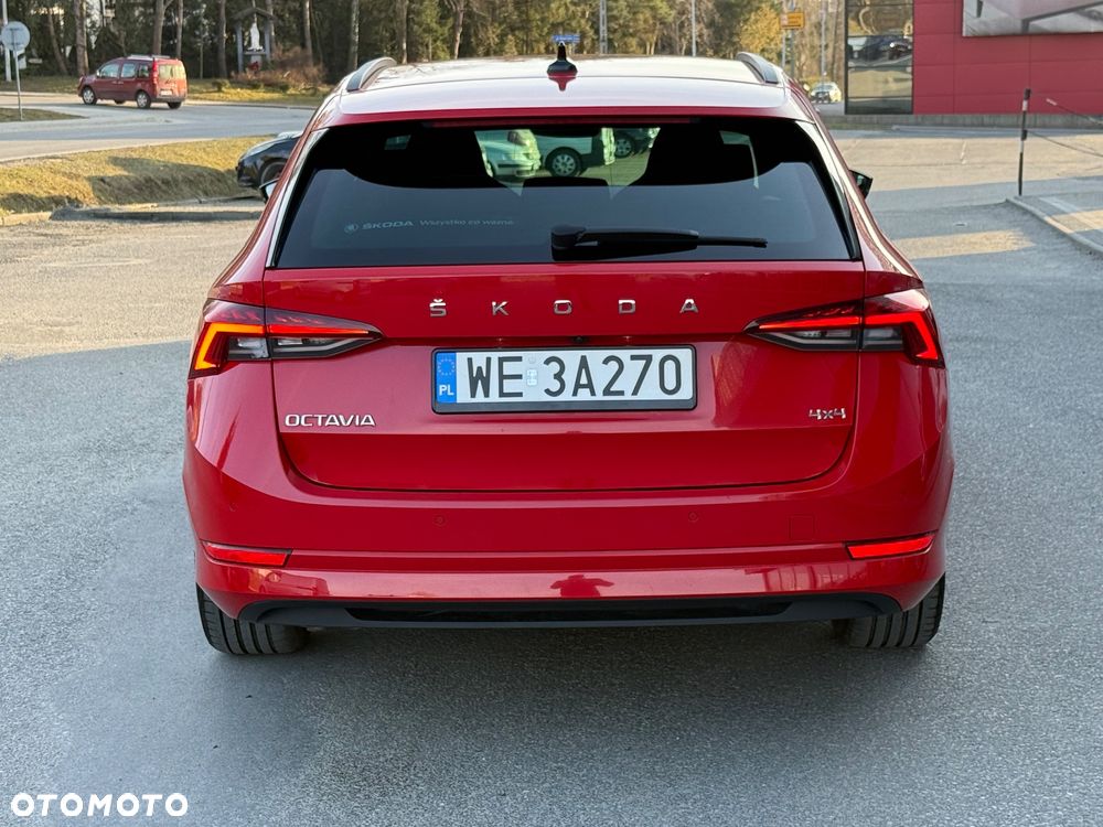 Skoda Octavia 2.0 TDI 4x4 Style DSG - 5