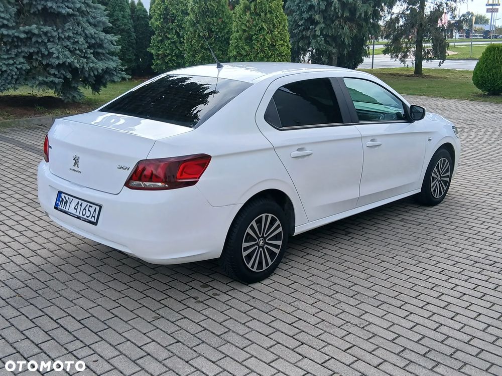 Peugeot 301 - 7