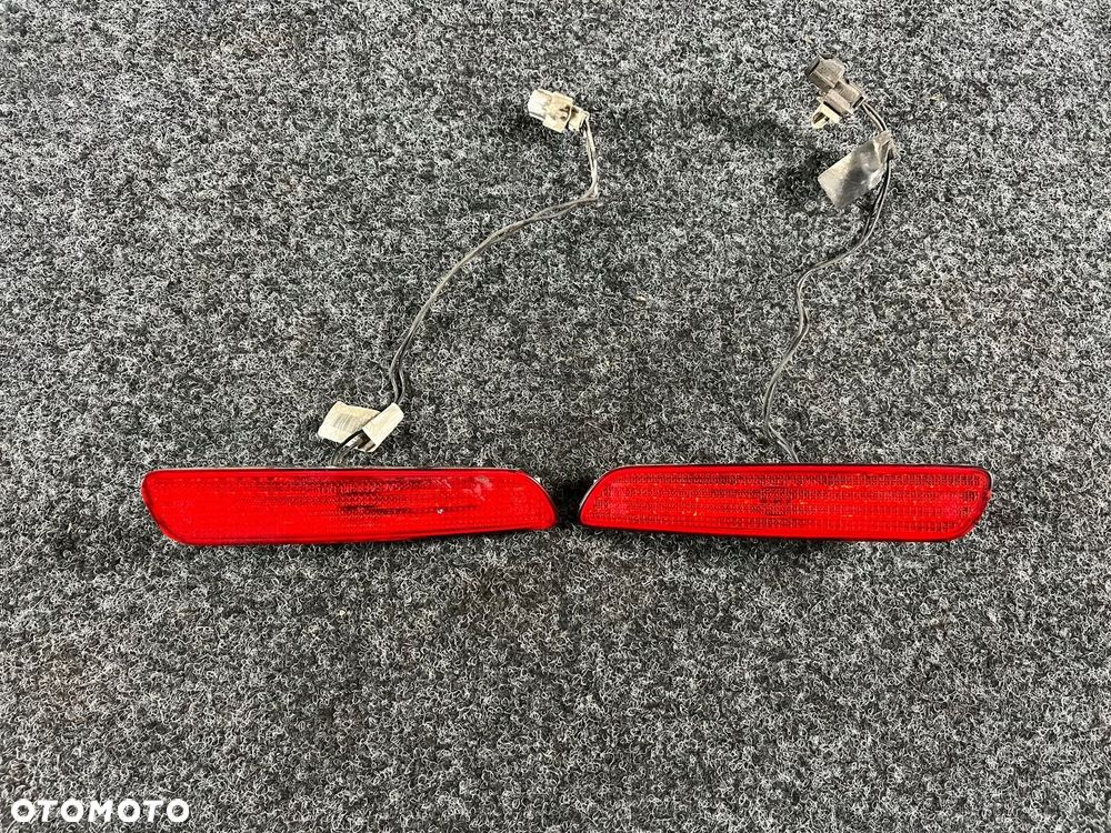 volvo v40 s40 lift 00-04 tylne światła obrysowe obrys obrysówki USA - 1