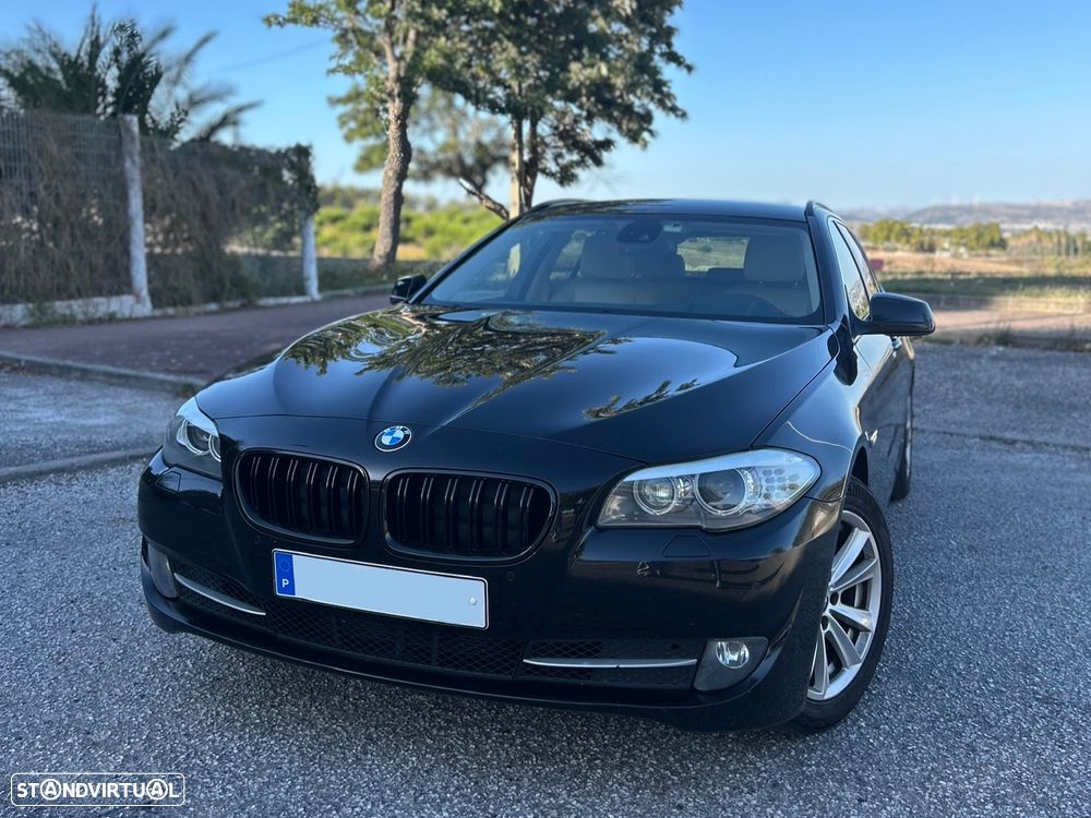 BMW 520 d Luxury Line - 1