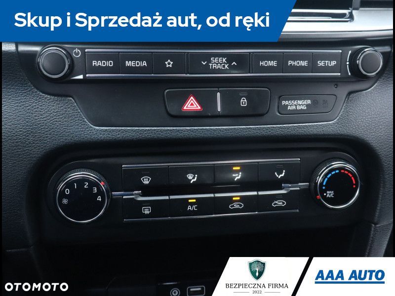 Kia Ceed - 14