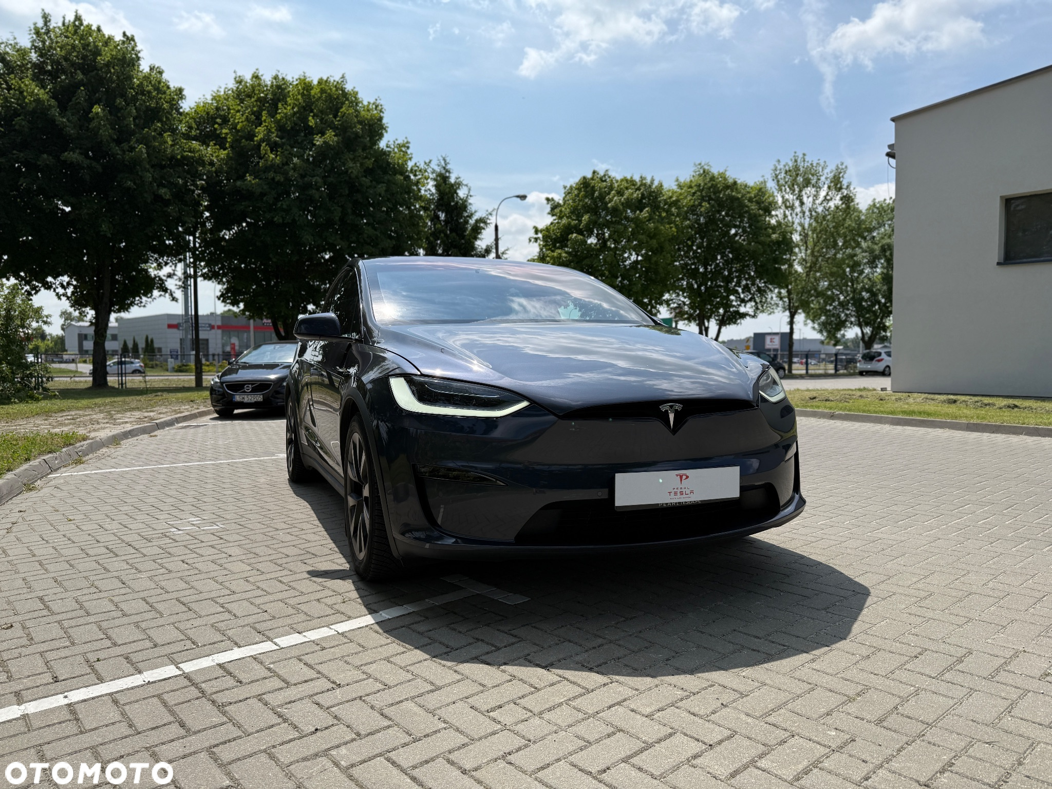 Tesla Model X Plaid - 2
