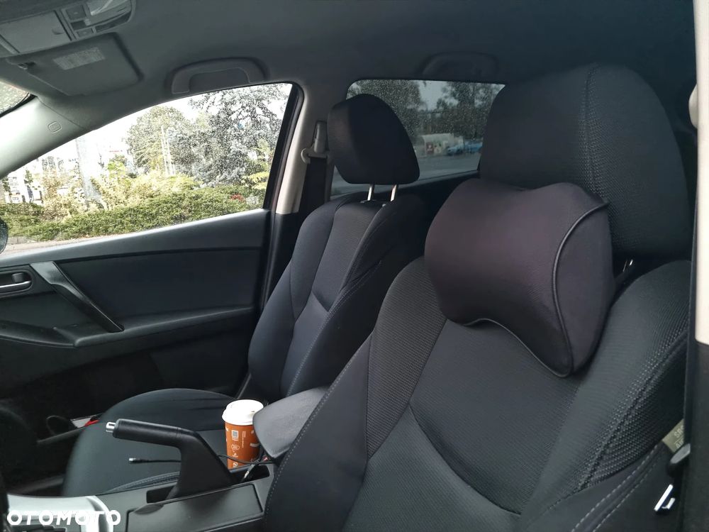 Mazda 3 2.0 Exclusive + - 7