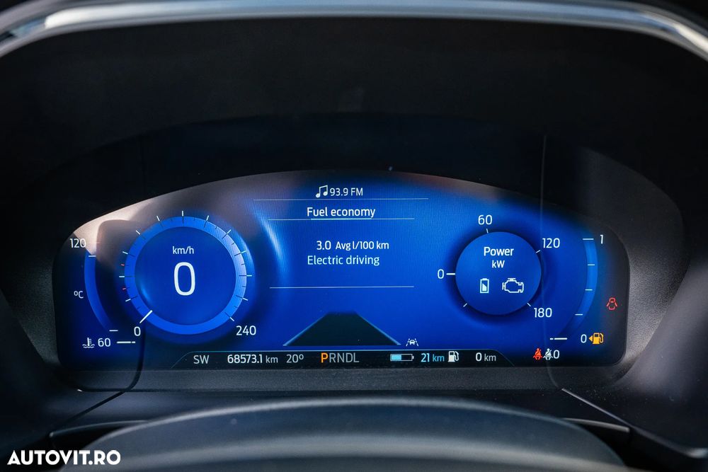Ford Kuga 2.5 Duratec PHEV ST Line X - 20