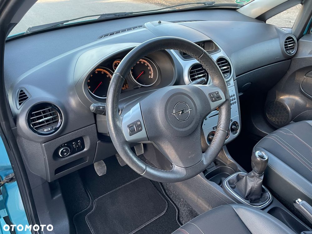 Opel Corsa 1.4 16V 150 Jahre - 7