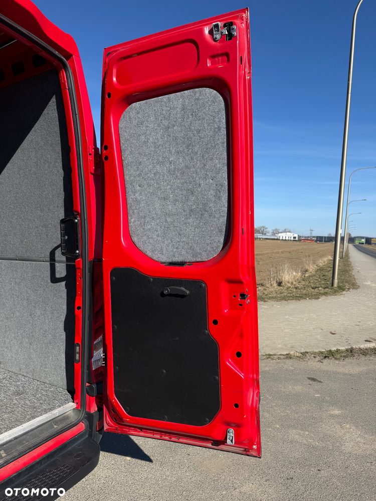Iveco DAILY - 33