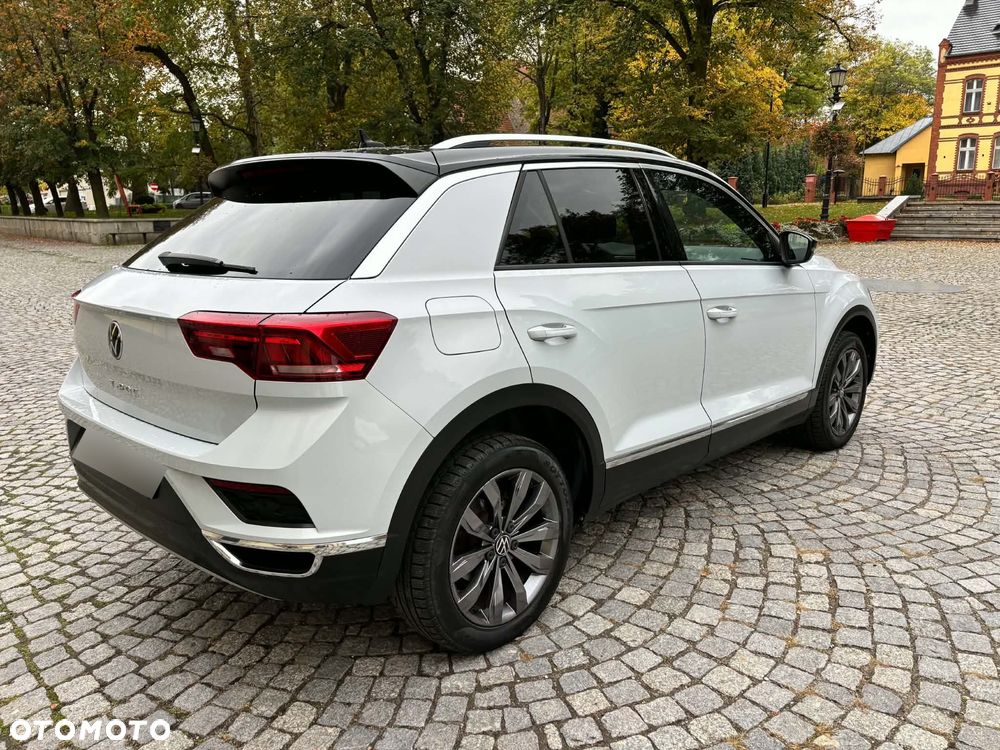 Volkswagen T-Roc - 3