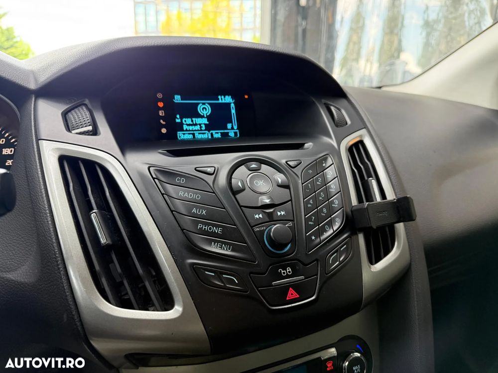Ford Focus 1.6 TDCI DPF Trend - 10