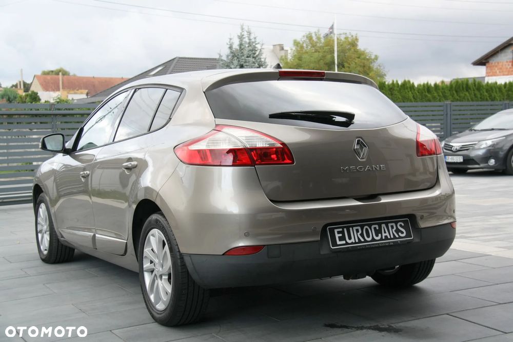 Renault Megane 1.6 16V Dynamique Euro5 - 16