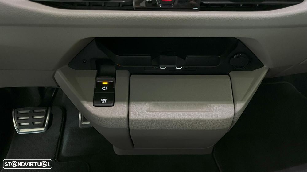 VW Multivan 2.0 TDI Style Longa DSG - 22