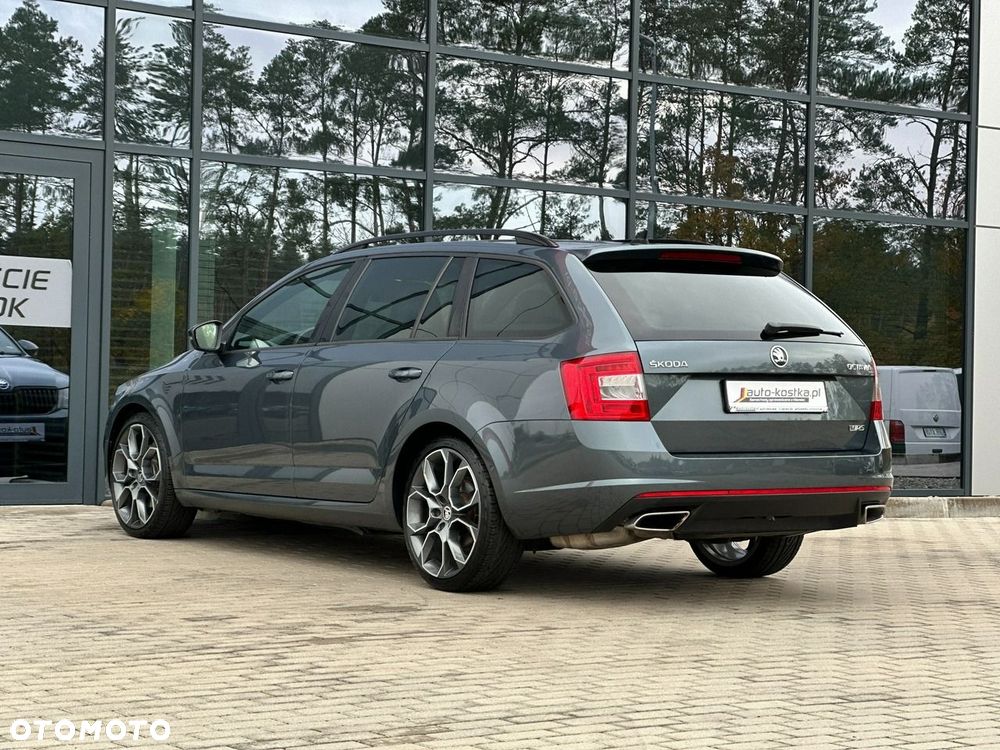 Skoda Octavia 2.0 TDI DSG RS - 7