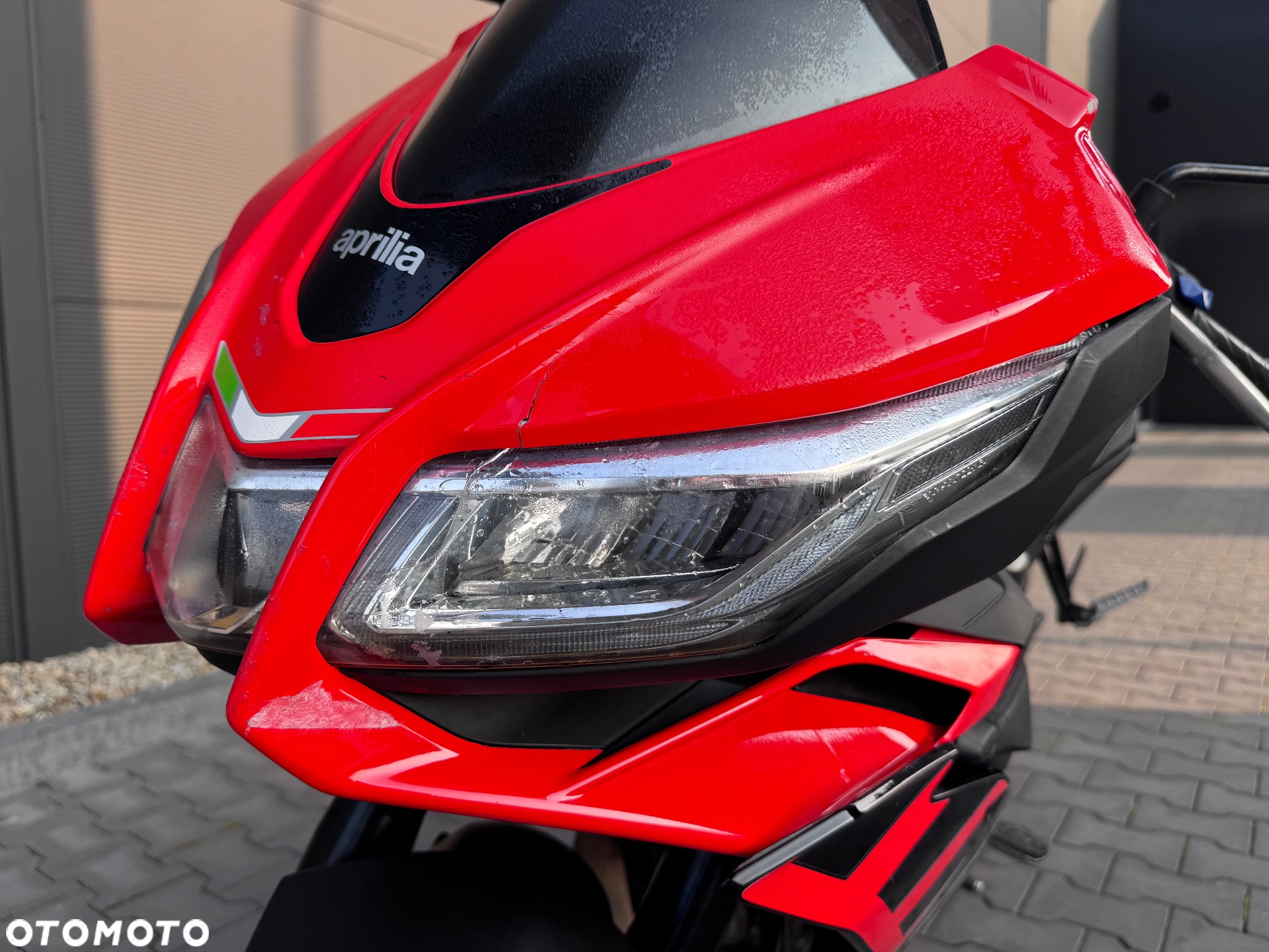 Aprilia Tuono - 13