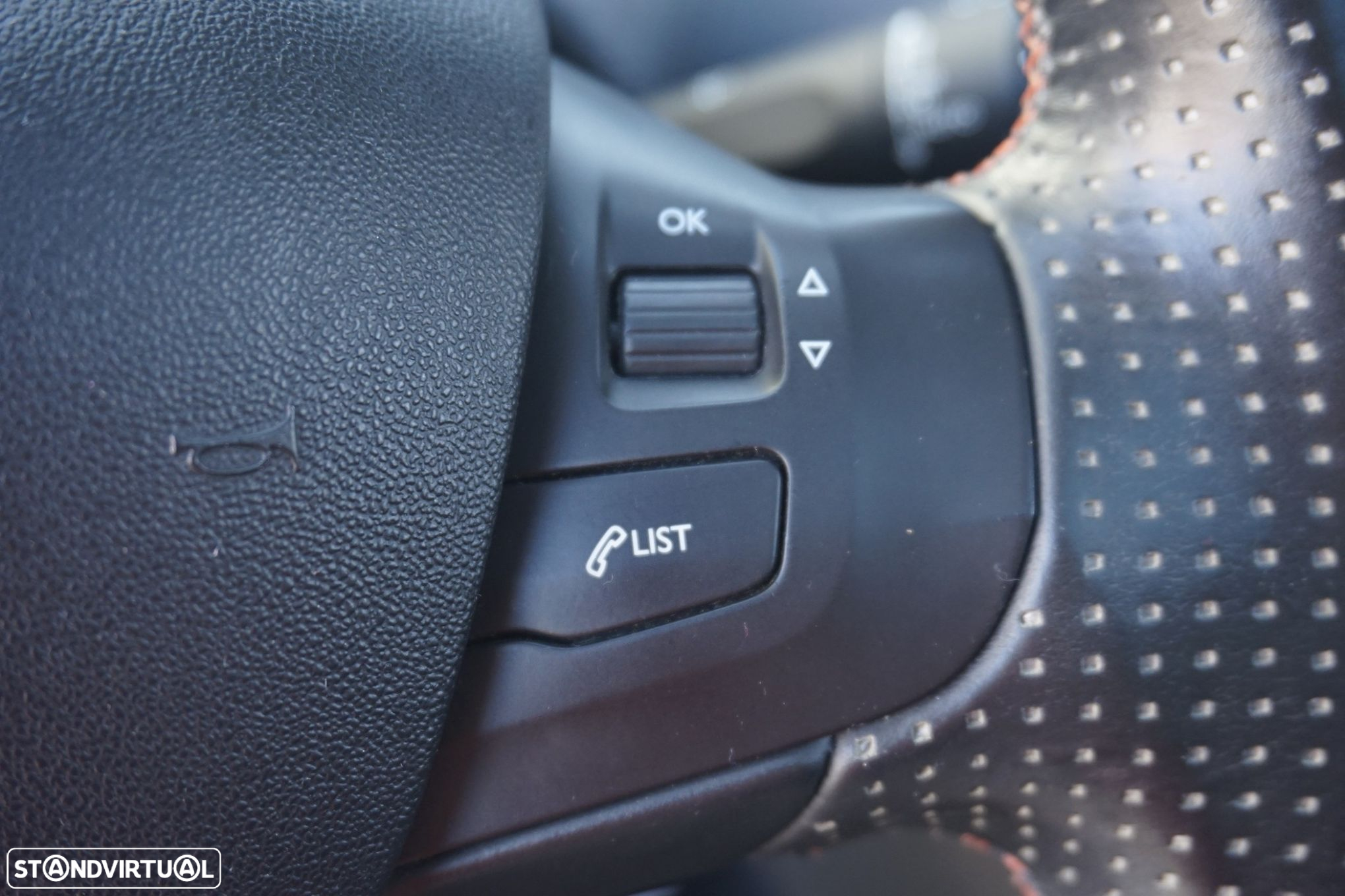 Peugeot 208 1.2 PureTech GT Line - 15