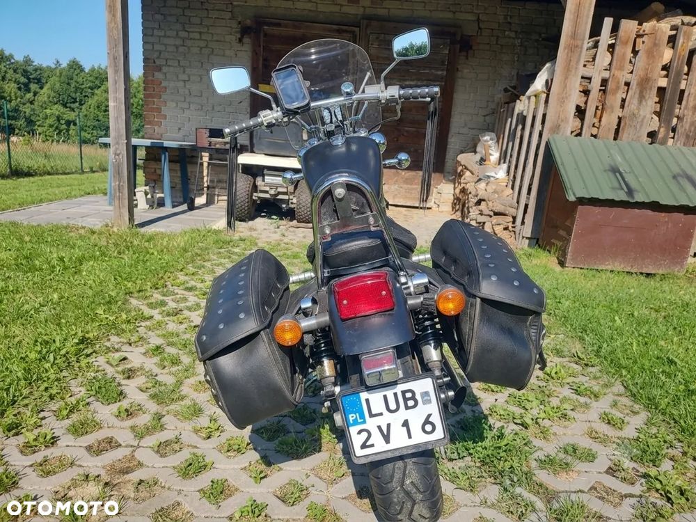 Suzuki Intruder - 2