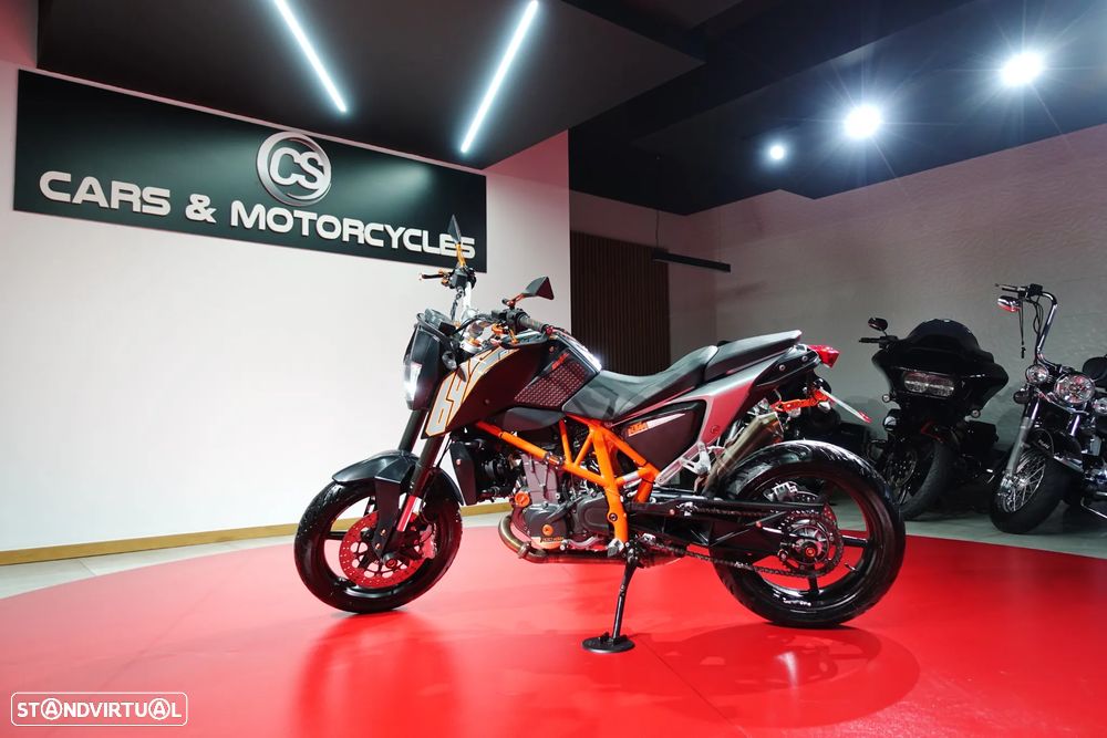 KTM 690 DUKE IGUAL A NOVO IMACULADA