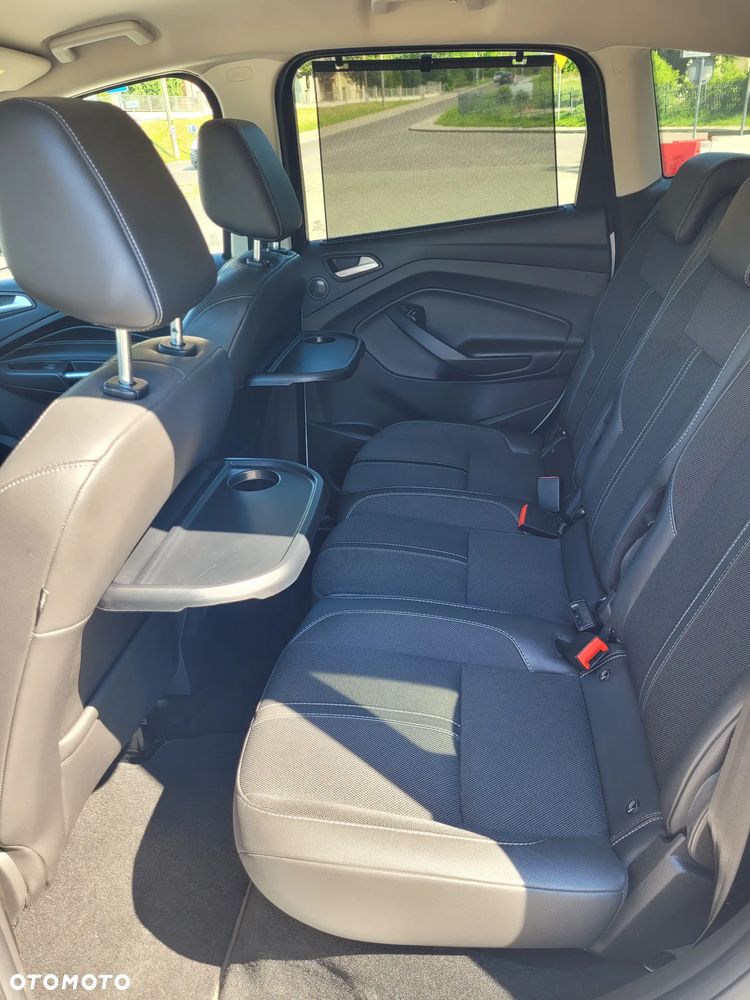 Ford C-MAX 2.0 TDCi Start-Stop-System Titanium - 23