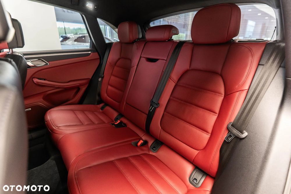 Porsche Macan GTS - 35
