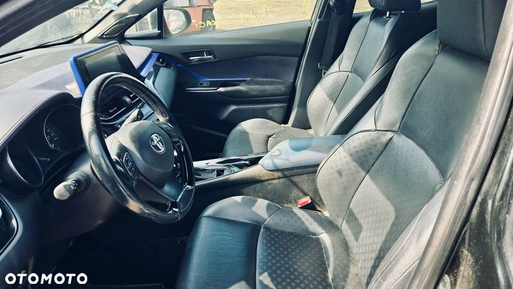 Toyota C-HR Style Selection - 6