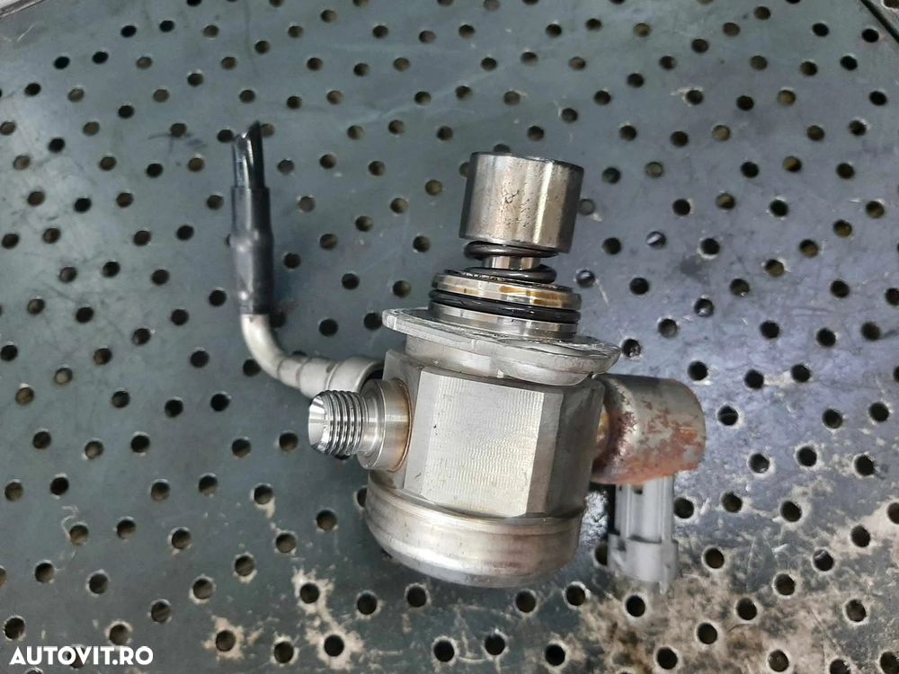 pompa inalta  1.0 b ecoboost  ford  fiesta 6  b-max   cm5g-9d376-ga  0261520095 - 2