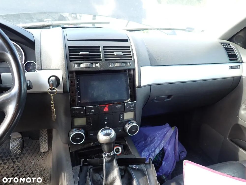 CZĘŚCI - Vw Touareg I 2,5 TDI 174KM BAC 4X4 6B FEA lakier L041 2004r. INDEX - 9646 - 11