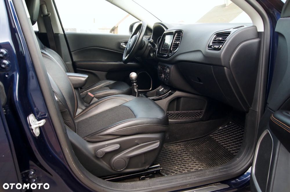 Jeep Compass 1.4 TMair Limited FWD S&S - 24