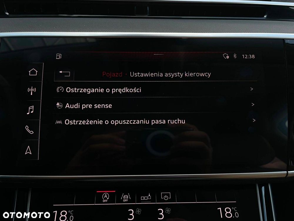 Audi A8 - 30