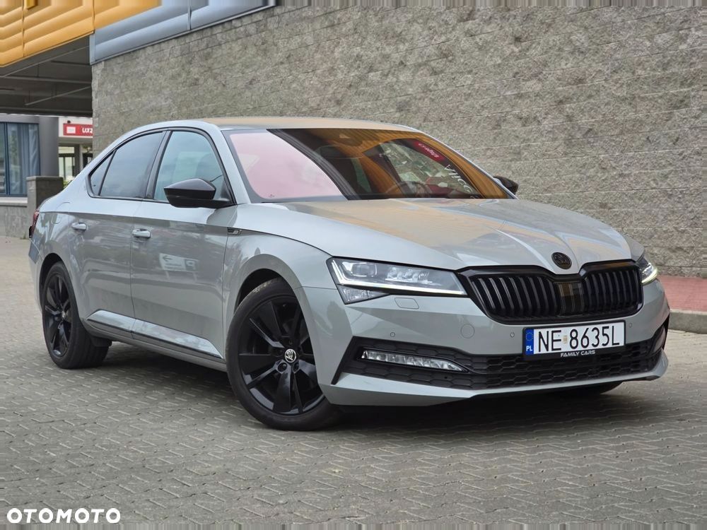 Skoda Superb 2.0 TDI SCR 4x4 Sportline DSG - 8