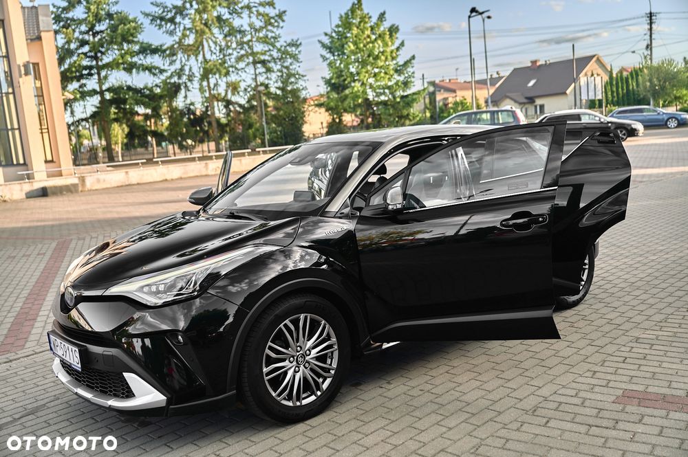 Toyota C-HR 2.0 Hybrid Executive - 18