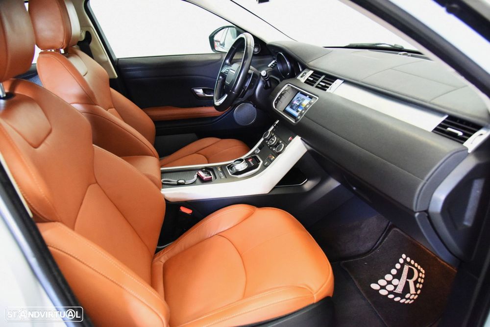 Land Rover Range Rover Evoque 2.0 TD4 SE Dynamic Auto - 29