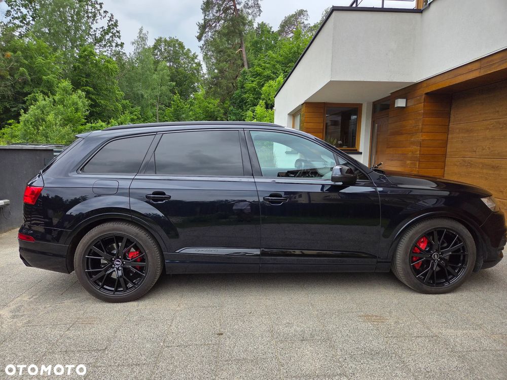 Audi Q7 - 8