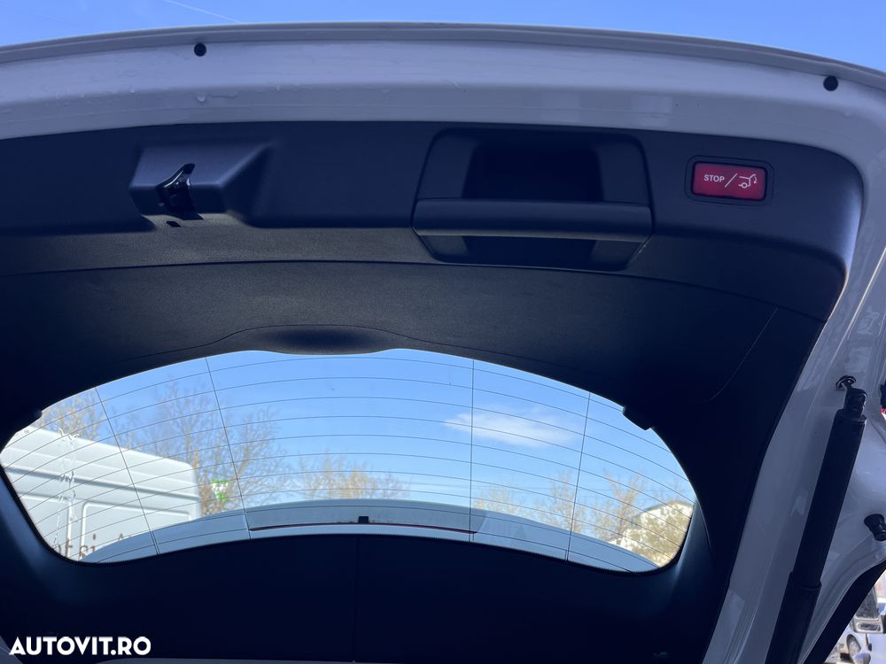 Mercedes-Benz GLA 220 d 4MATIC Aut. - 12